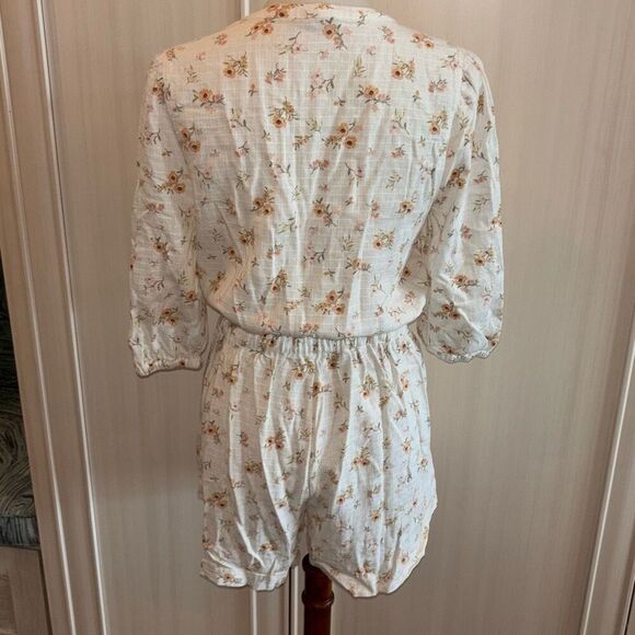 Mary Lawless Lee x Splendid spring floral romper short jumper Sz M - Picture 7 of 14